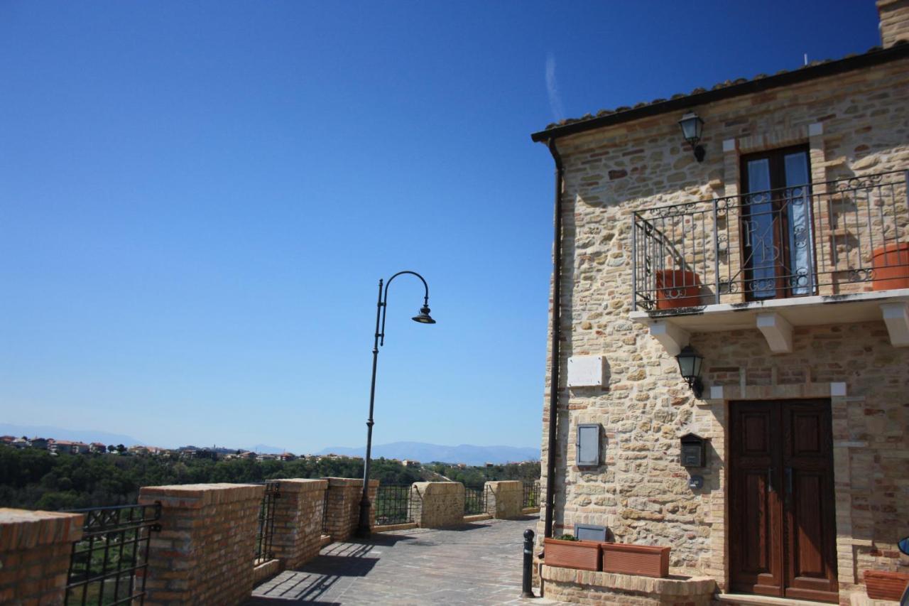 Anpemo Casa Vacanze Silvi Paese Dış mekan fotoğraf
